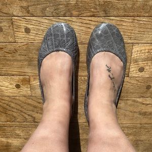 Size 7 cheeks crock gray